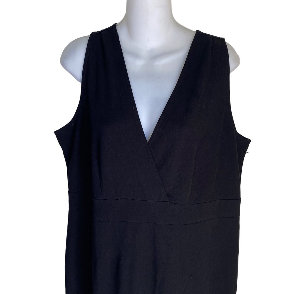 Womens Black Fit & Flare V neck formal dress - Picture 4 of 11